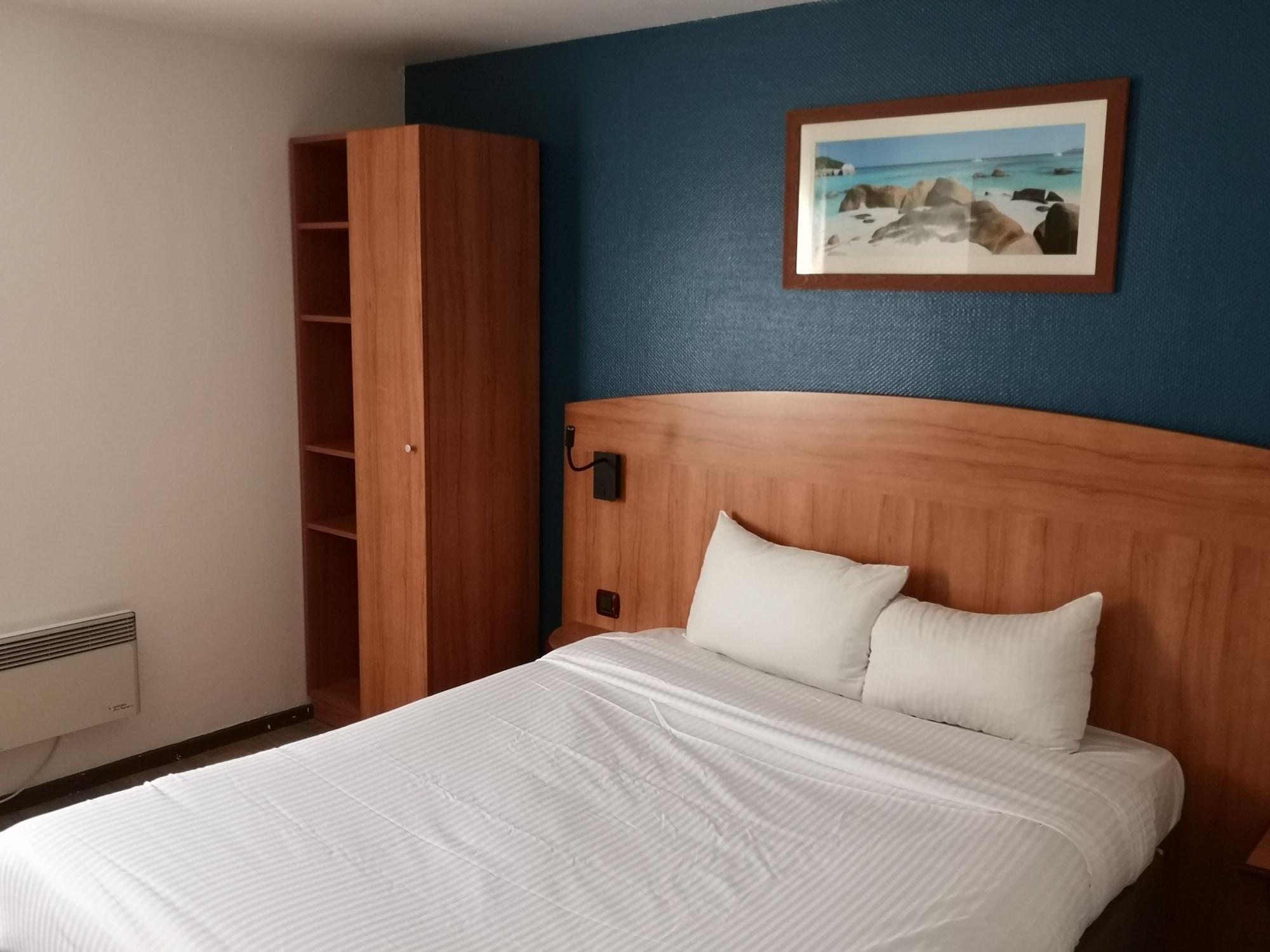 Comfort Hotel Evreux Ngoại thất bức ảnh