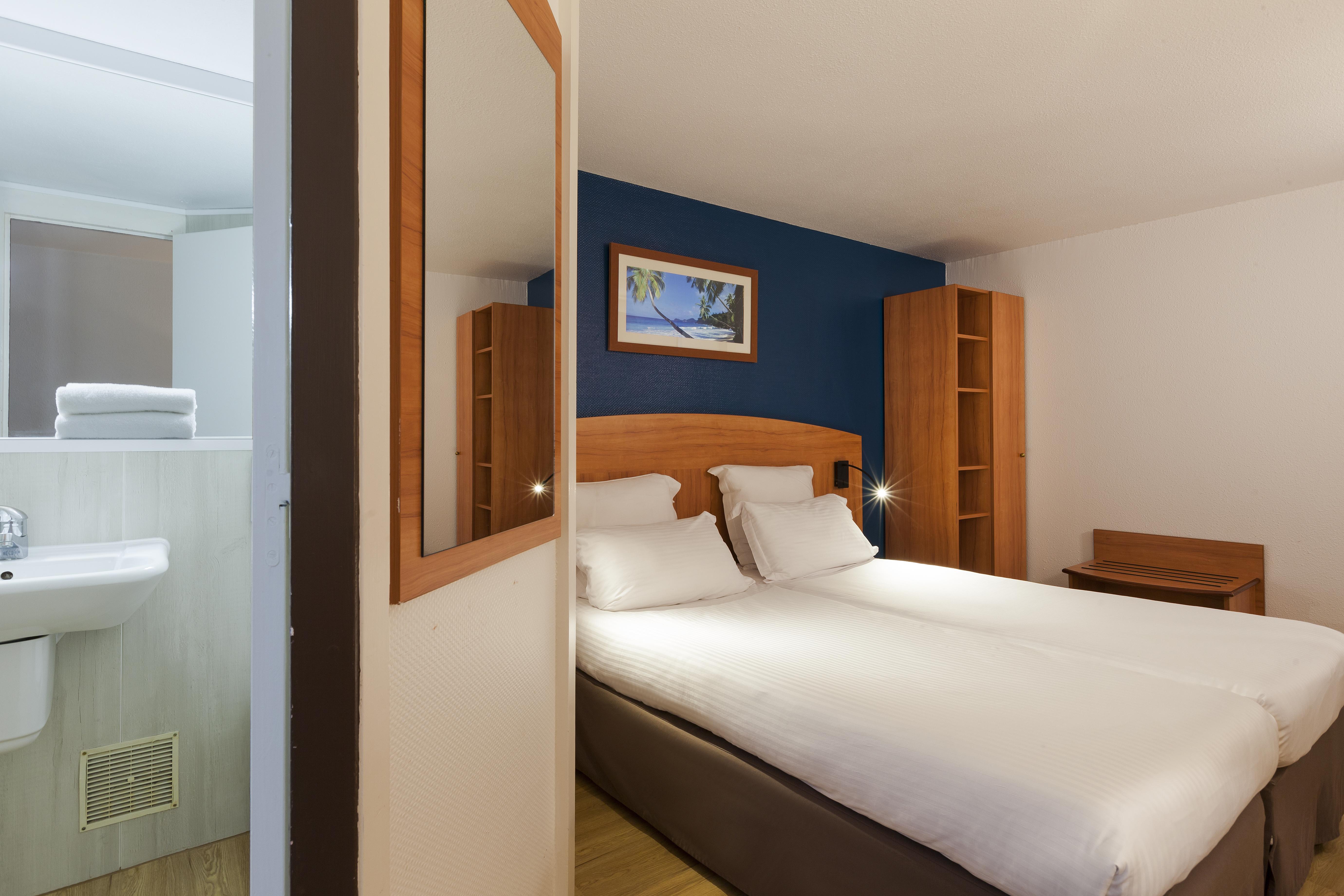 Comfort Hotel Evreux Ngoại thất bức ảnh