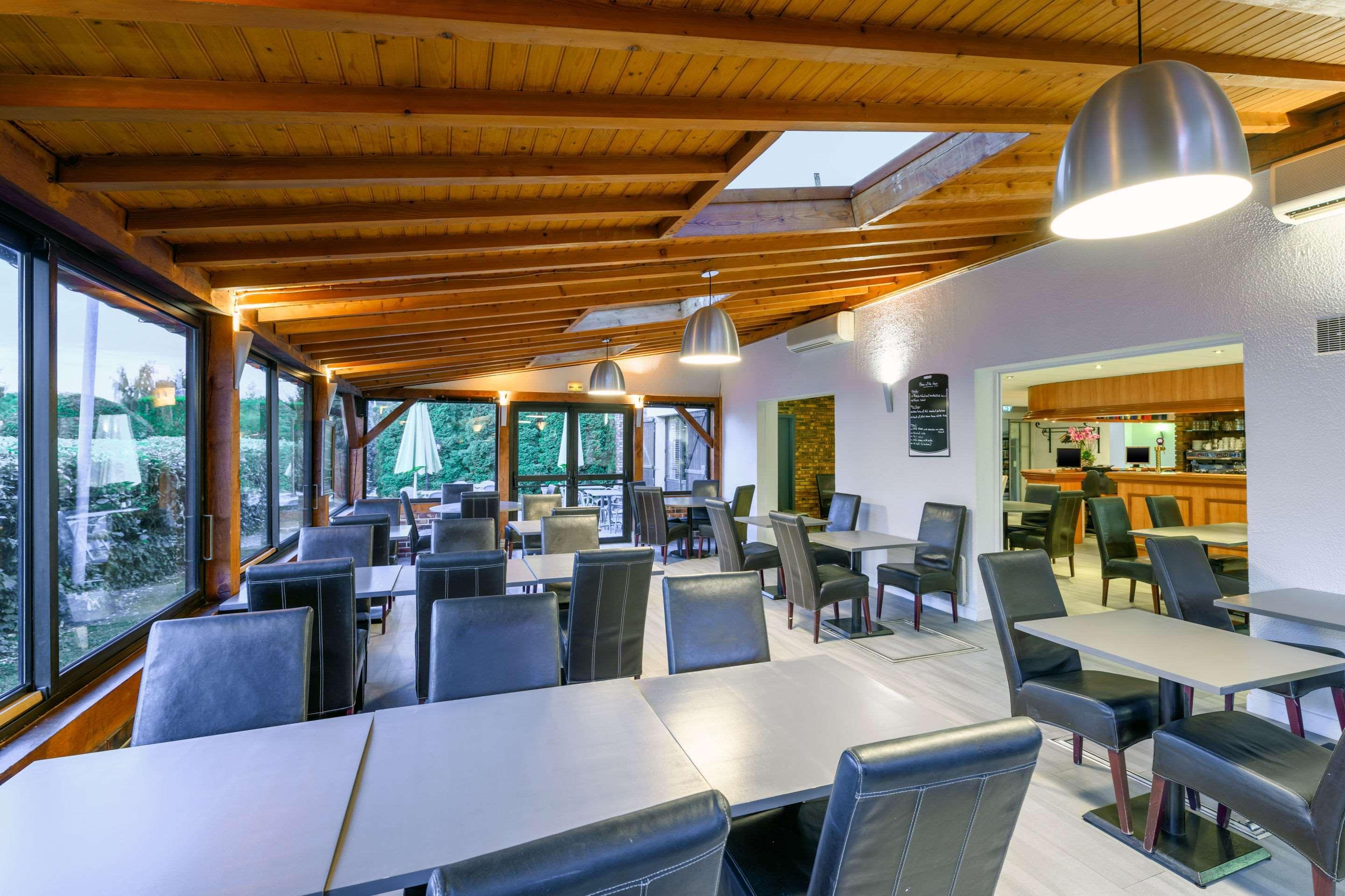 Comfort Hotel Evreux Ngoại thất bức ảnh