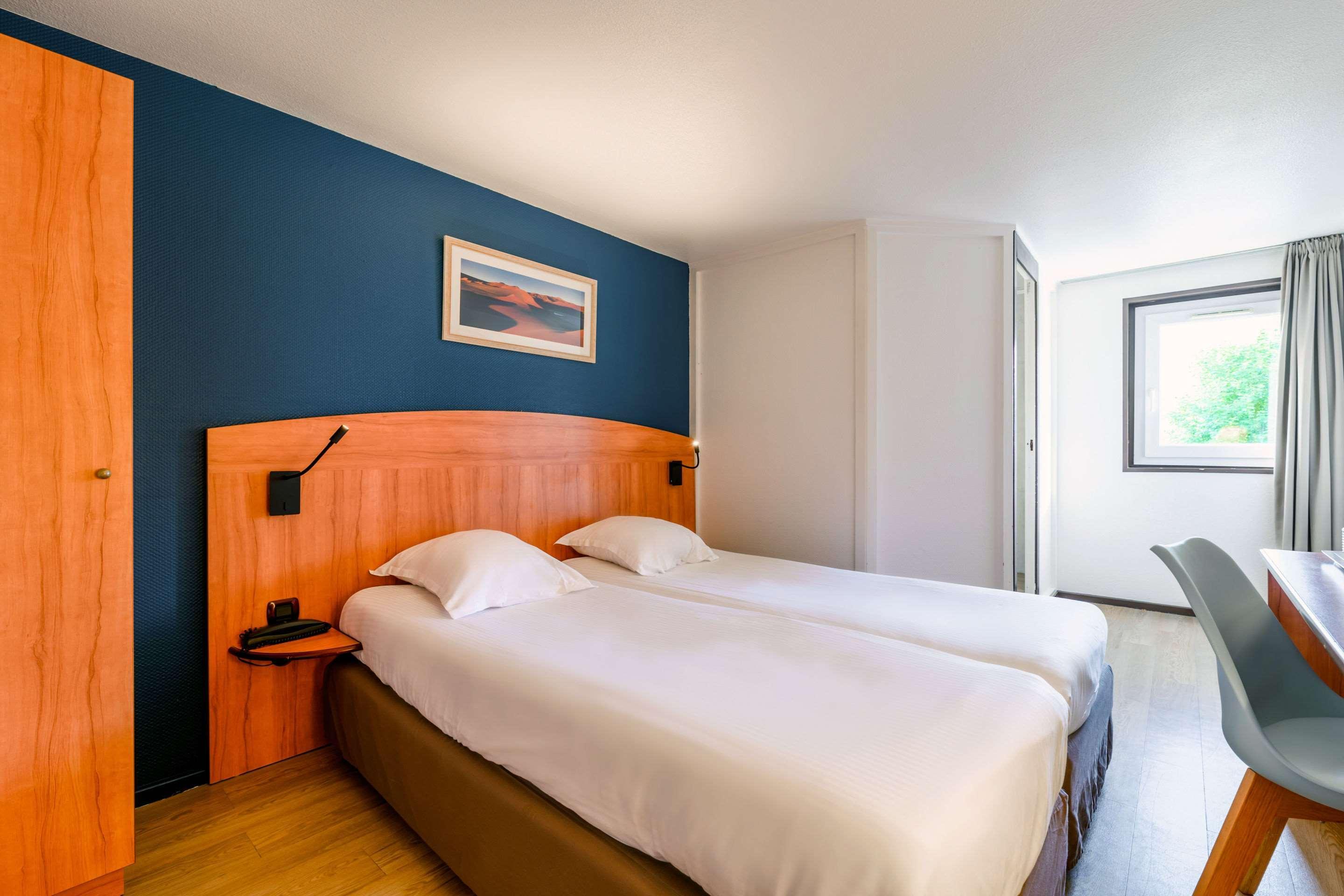 Comfort Hotel Evreux Ngoại thất bức ảnh