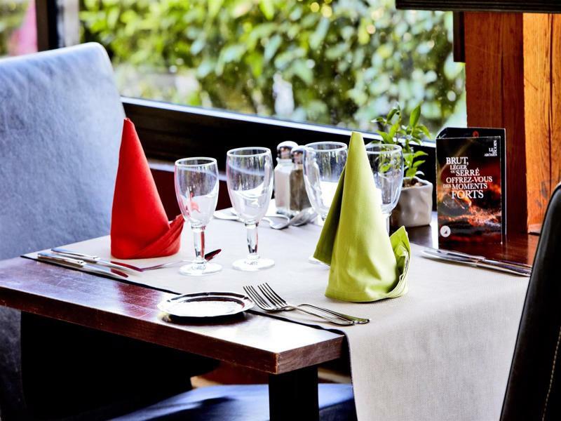 Comfort Hotel Evreux Ngoại thất bức ảnh